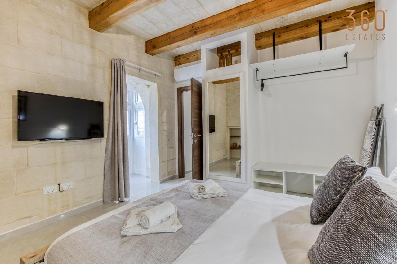 A Lovely 1Br Home With Balcony Just Off The Coast By 360 Estates Saint Julian's Exterior photo