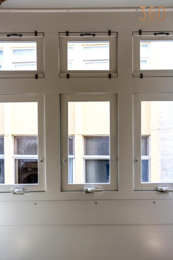 A Lovely 1Br Home With Balcony Just Off The Coast By 360 Estates Saint Julian's Exterior photo